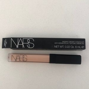 Nars Radiant Creamy Concealer (creme brûlée 2.5)